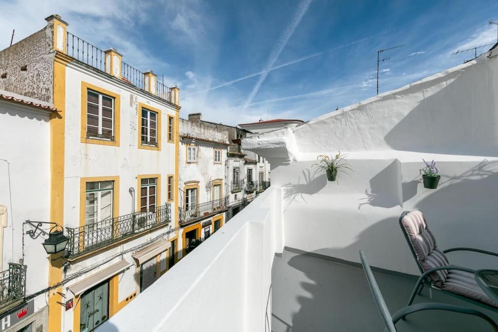 Home Near Evora'S Main Square With Private Terrace Eksteriør billede