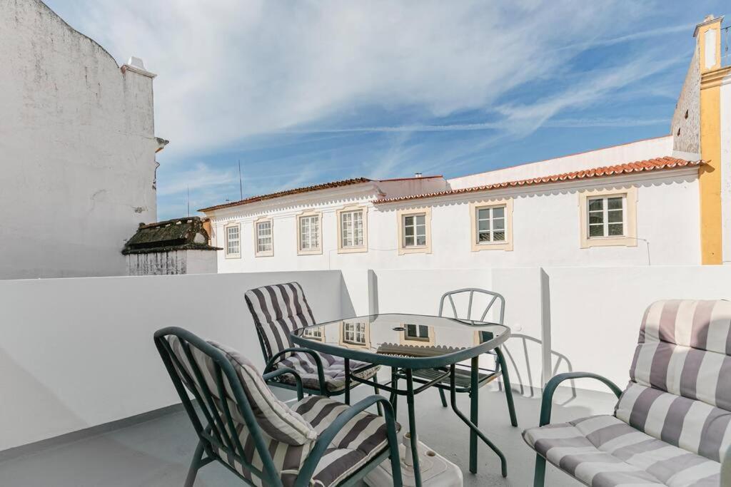 Home Near Evora'S Main Square With Private Terrace Eksteriør billede